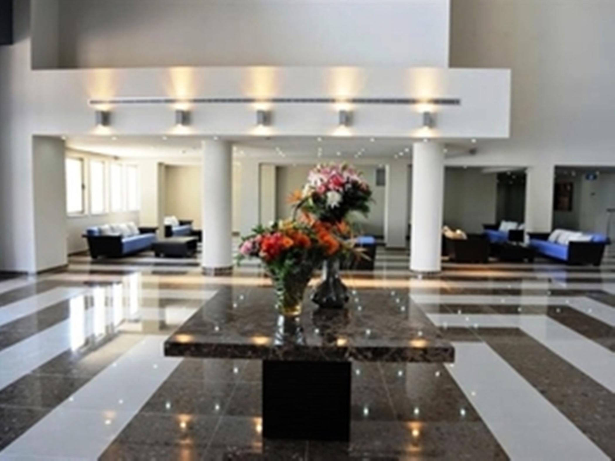 Capital Coast And Hotel