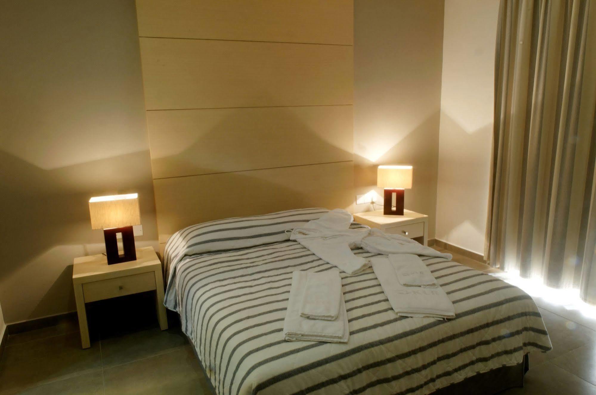 Hotel Capital Coast And Paphos